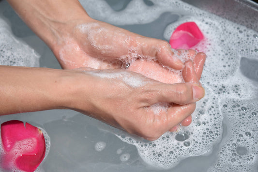 Rose Geranium Shampoo Bar - Nourish Scalp - Package Free